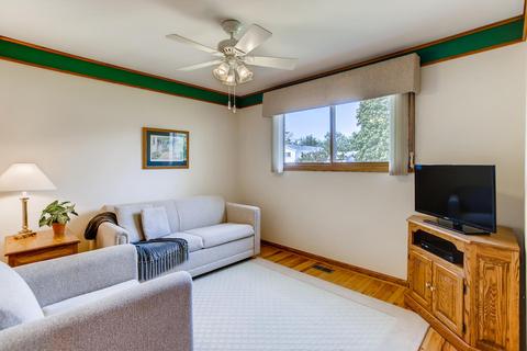 1303 Briarcliffe Blvd, Wheaton, IL 60189 photo 16