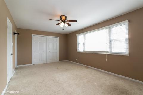 7936 W 83rd St, Bridgeview, IL 60455 photo 5