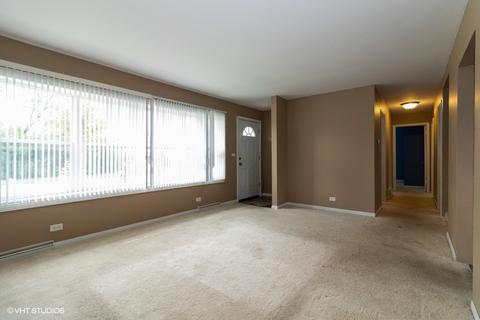7936 W 83rd St, Bridgeview, IL 60455 photo 2