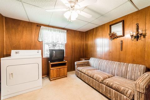 722 E Washington St, Marengo, IL 60152 photo 13