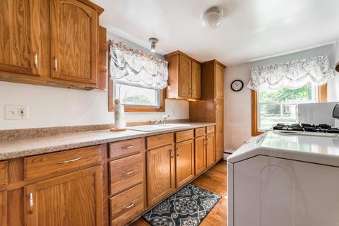 722 E Washington St, Marengo, IL 60152 photo 8