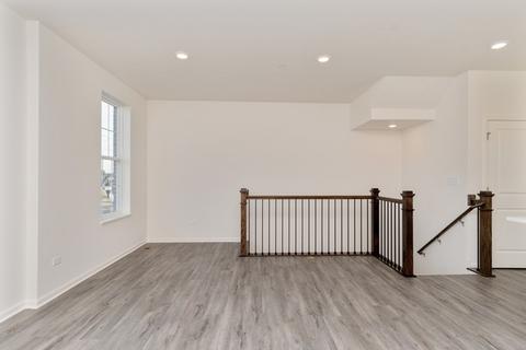 2963 Reflection Dr, Naperville, IL 60540 photo 8