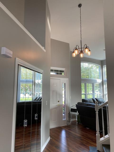 1345 Richmond Ln, Bartlett, IL 60103 photo 5