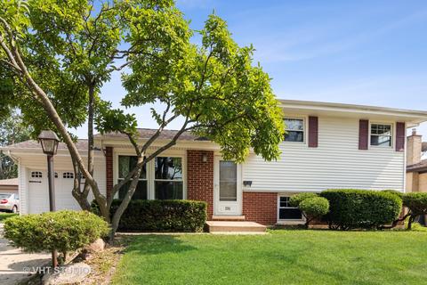 235 S Mill Rd, Addison, IL 60101 photo 1