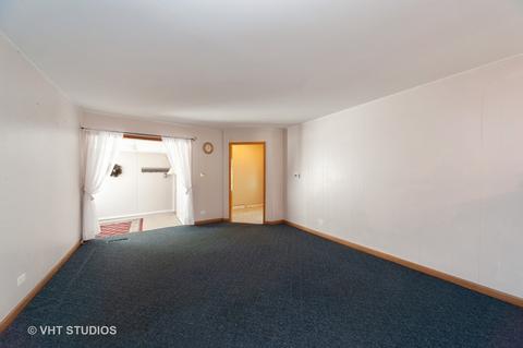 1001 Valley Stream Dr, Wheeling, IL 60090 photo 7