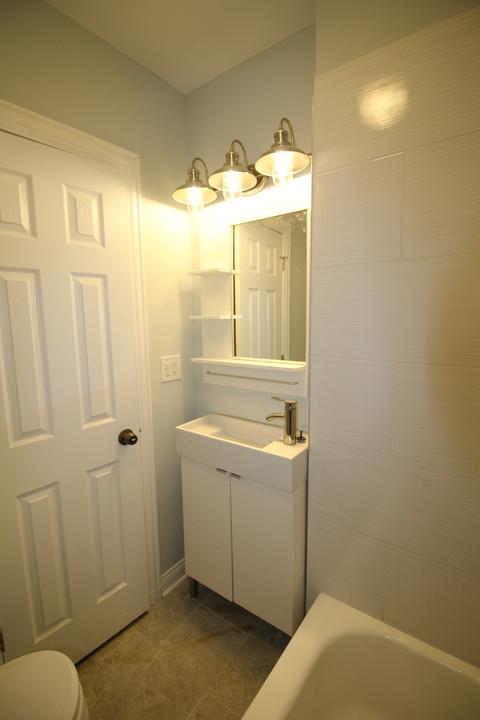 5615 S Emerald Ave, Chicago, IL 60621 photo 10