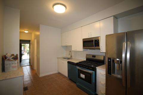5615 S Emerald Ave, Chicago, IL 60621 photo 9