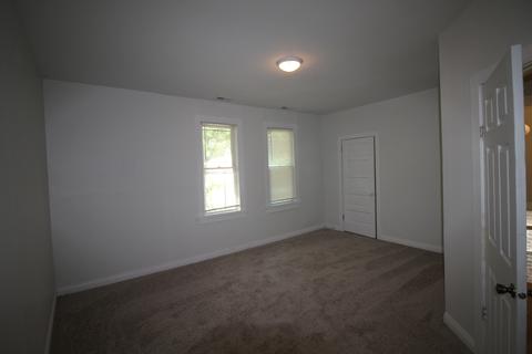 5615 S Emerald Ave, Chicago, IL 60621 photo 22