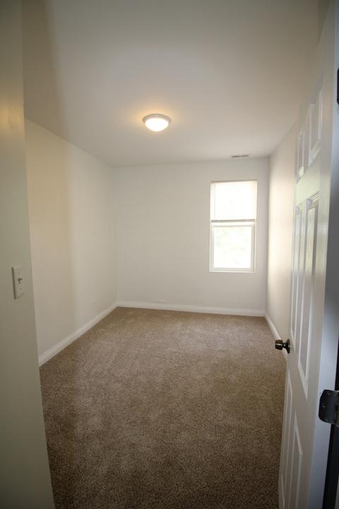 5615 S Emerald Ave, Chicago, IL 60621 photo 29