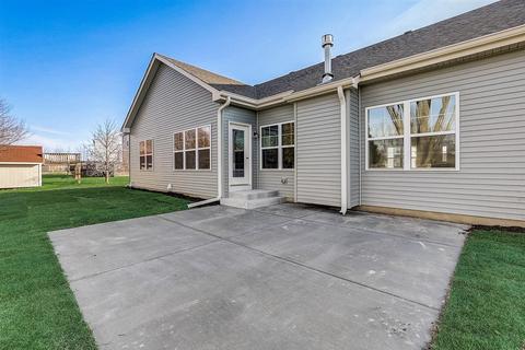635 Walnut Ave, Maple Park, IL 60151 photo 3