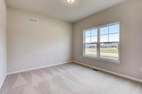 635 Walnut Ave, Maple Park, IL 60151 photo 17