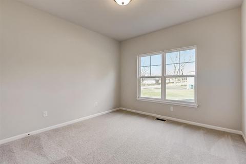 635 Walnut Ave, Maple Park, IL 60151 photo 23