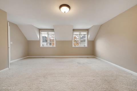 116 E Knighton Pl, Elmhurst, IL 60126 photo 5