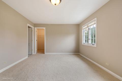 116 E Knighton Pl, Elmhurst, IL 60126 photo 7