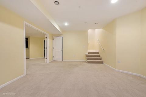 116 E Knighton Pl, Elmhurst, IL 60126 photo 9