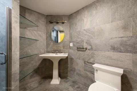 116 E Knighton Pl, Elmhurst, IL 60126 photo 12