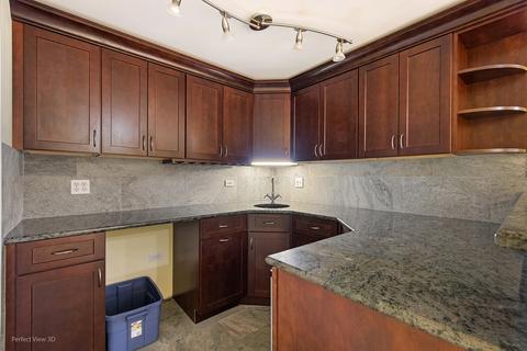 116 E Knighton Pl, Elmhurst, IL 60126 photo 11