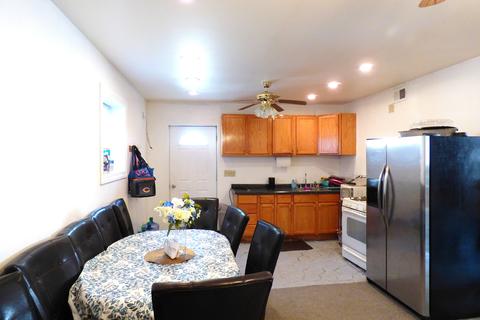 6073 S 75th Ct, Summit, IL 60501 photo 22