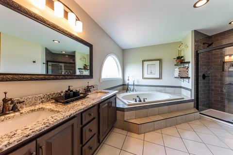 1714 Edgewood Ct, Algonquin, IL 60102 photo 17