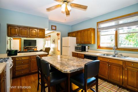 1805 Richton Rd, Steger, IL 60475 photo 3
