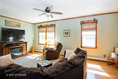 1805 Richton Rd, Steger, IL 60475 photo 2