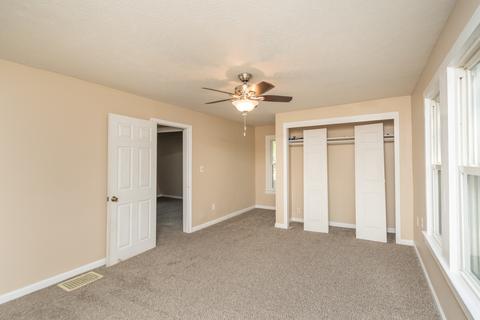 503 Scott St W, Bloomington, IL 61701 photo 6