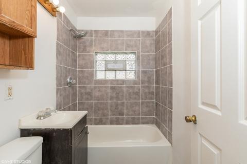 16243 Winchester Ave, Markham, IL 60428 photo 8