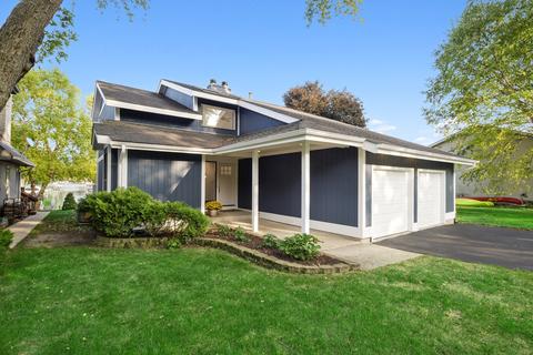 612 Mchenry Ave, Mchenry, IL 60050 photo 2