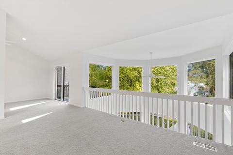 612 Mchenry Ave, Mchenry, IL 60050 photo 16