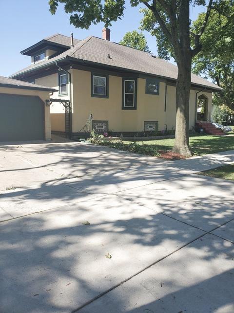 351 Standish St, Elgin, IL 60123 photo 3