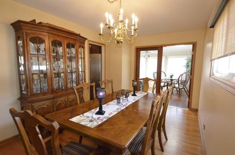 190 Michael Rd, Des Plaines, IL 60016 photo 3