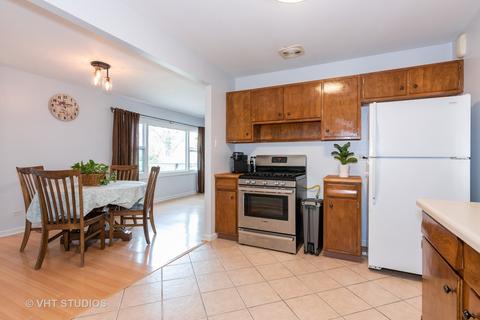 570 Lafayette Ln, Hoffman Estates, IL 60169 photo 10