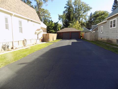 34 Mckinley Ave, Steger, IL 60475 photo 2