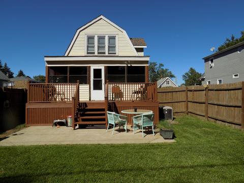 34 Mckinley Ave, Steger, IL 60475 photo 3