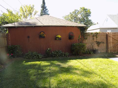 34 Mckinley Ave, Steger, IL 60475 photo 17