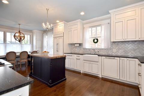249 E Saint Charles Rd, Elmhurst, IL 60126 photo 10
