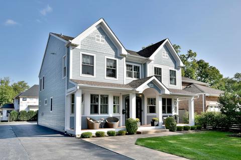 249 E Saint Charles Rd, Elmhurst, IL 60126 photo 2
