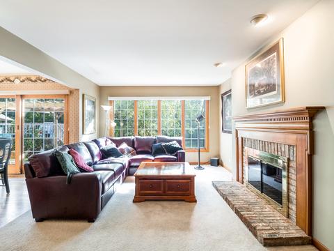 1171 Charter Oaks Dr, Bartlett, IL 60103 photo 7