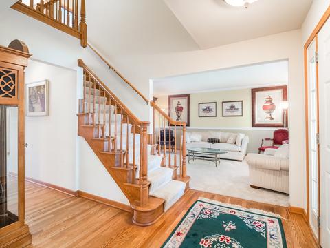 1171 Charter Oaks Dr, Bartlett, IL 60103 photo 4