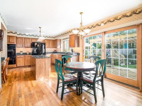 1171 Charter Oaks Dr, Bartlett, IL 60103 photo 10