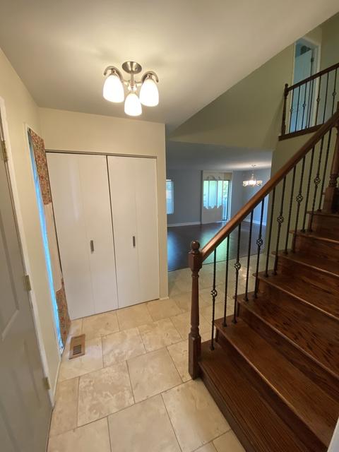 3436 Golfview Dr, Hazel Crest, IL 60429 photo 5