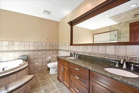 2535 Glenview Rd, Glenview, IL 60025 photo 6