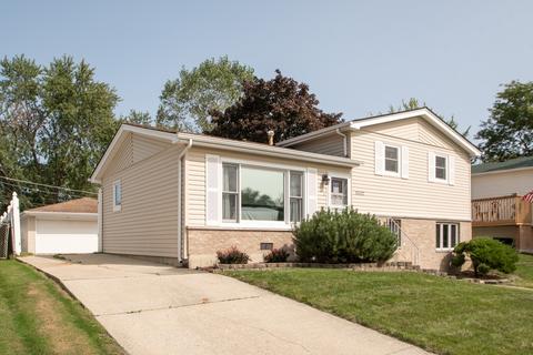 15433 Warwick Dr, Oak Forest, IL 60452 photo 2