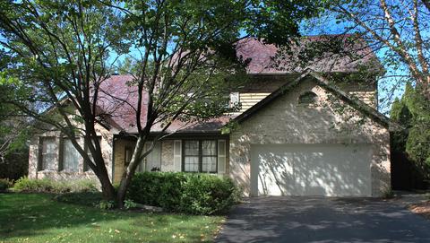 1152 Ancient Oaks Dr, Bartlett, IL 60103 photo 1