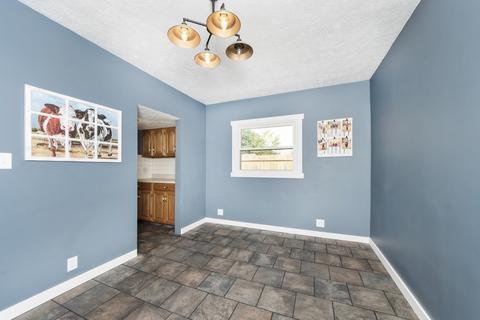258 E Fifth St, Minonk, IL 61760 photo 12