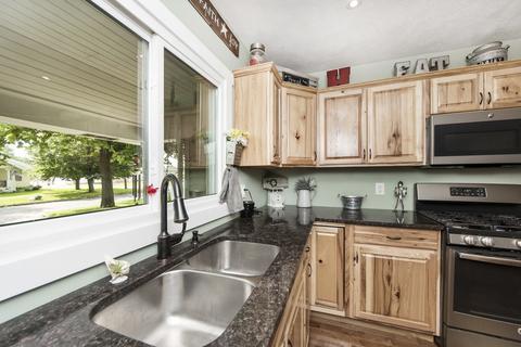 258 E Fifth St, Minonk, IL 61760 photo 10