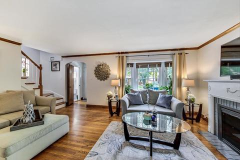11014 S Artesian Ave, Chicago, IL 60655 photo 3