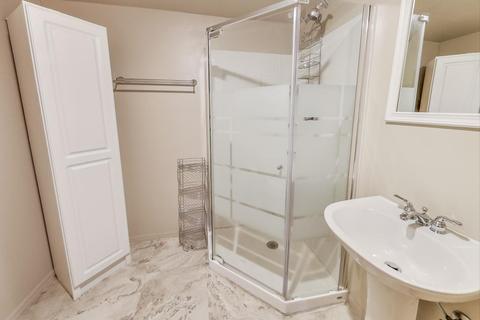 11014 S Artesian Ave, Chicago, IL 60655 photo 17