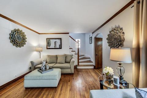 11014 S Artesian Ave, Chicago, IL 60655 photo 4