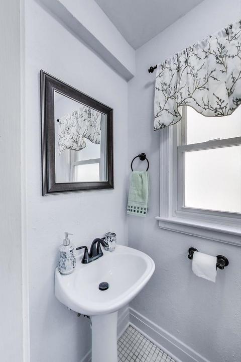 11014 S Artesian Ave, Chicago, IL 60655 photo 9